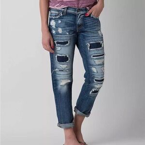 Flying Monkey Blue Distressed Boyfriend Jeans. NWT ❤️